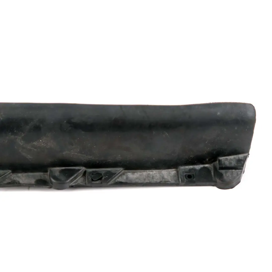 Sello Guardabarros Capó Delantero Izquierdo Sello para Mini F60 Countryman con número de pieza 7388095 Mini F60 Countryman Sello Guardabarros Capó Delantero Izquierdo Sello - SKU 7388095 - Número de pieza 7388095