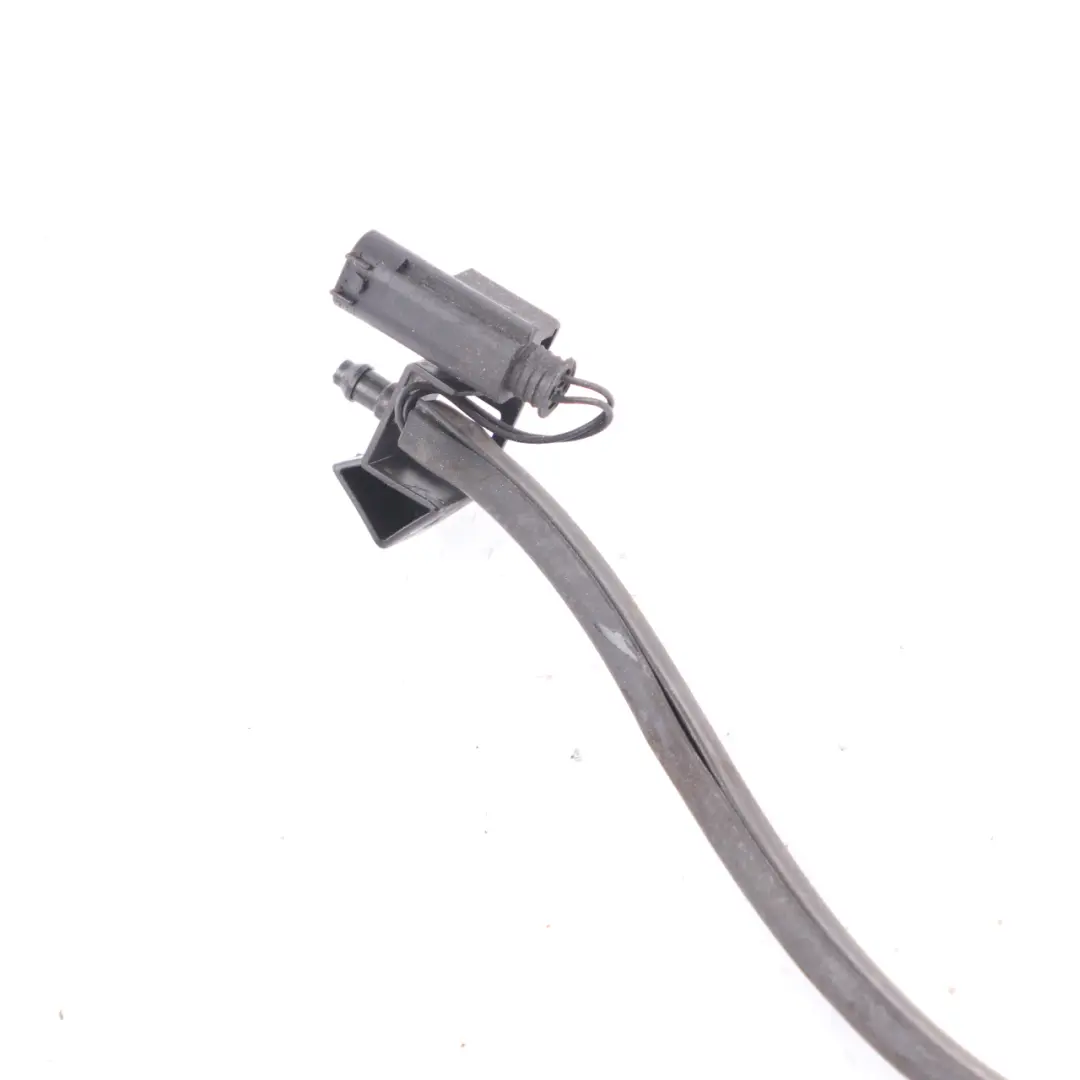 Windscreen Wash Washer Pipe Hose Line Nozzle Array to BMW G30 G31 with Part number 7388756 BMW G30 G31 Windscreen Wash Washer Pipe Hose Line Nozzle Array - SKU 7388756-1 - Part number 7388756