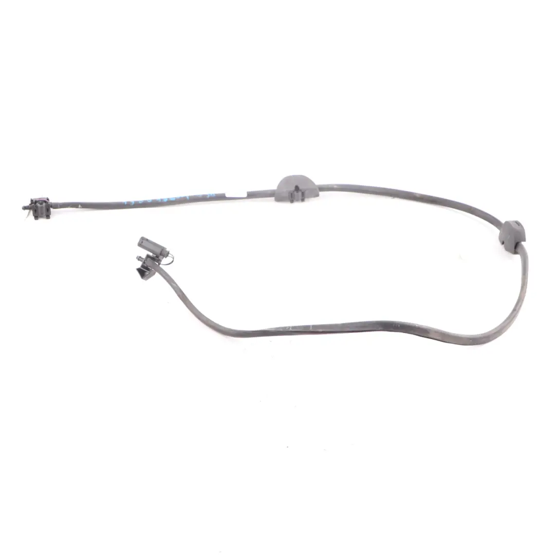 Windscreen Wash Washer Pipe Hose Line Nozzle Array to BMW G30 G31 with Part number 7388756 BMW G30 G31 Windscreen Wash Washer Pipe Hose Line Nozzle Array - SKU 7388756 - Part number 7388756