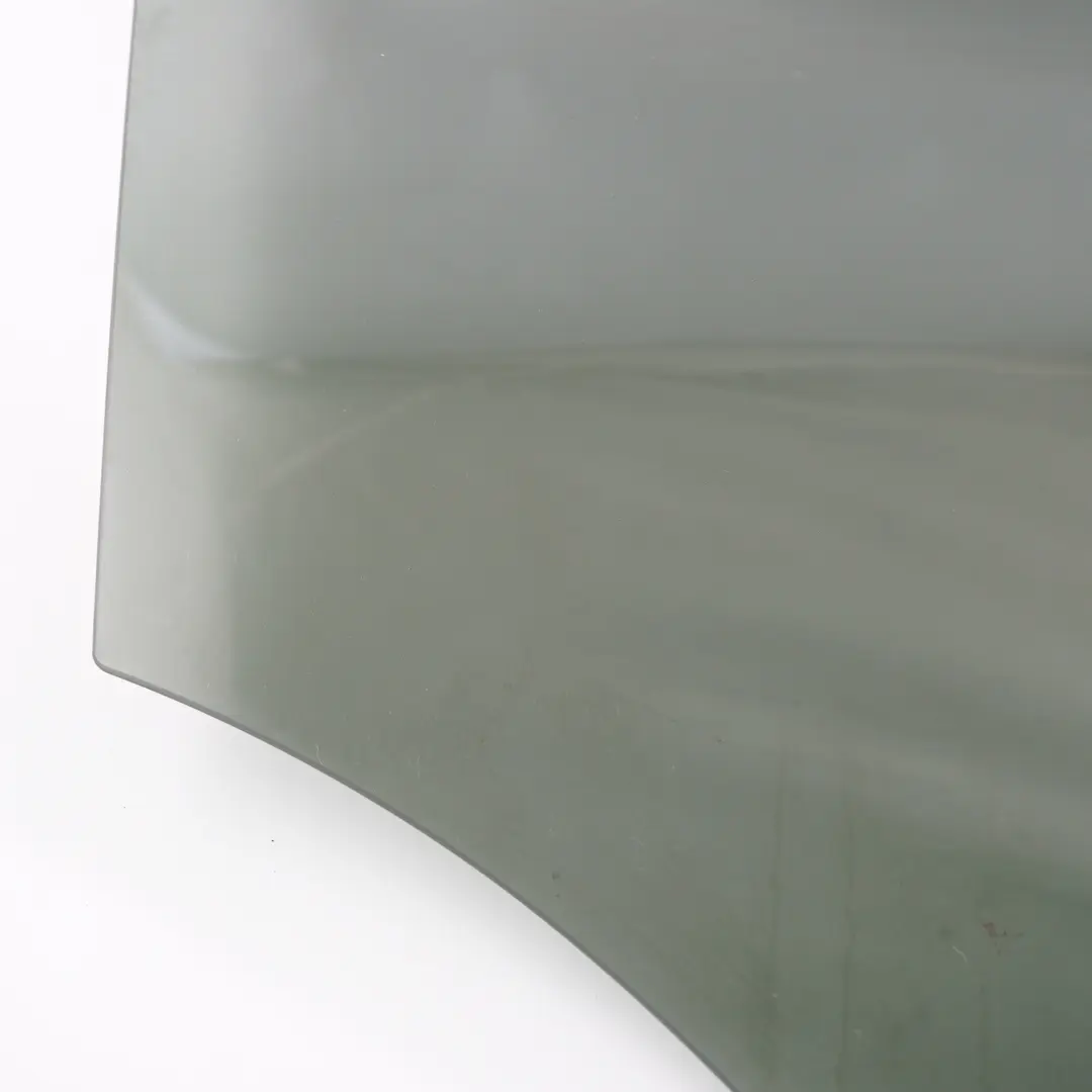 Fenêtre Latérale Porte Vitrée Arrière Droite AS3 Noir SSG pour BMW X1 F48 à propos du numéro de pièce 7388870 BMW X1 F48 Fenêtre Latérale Porte Vitrée Arrière Droite AS3 Noir SSG - SKU 7388870 - Numéro de pièce 7388870