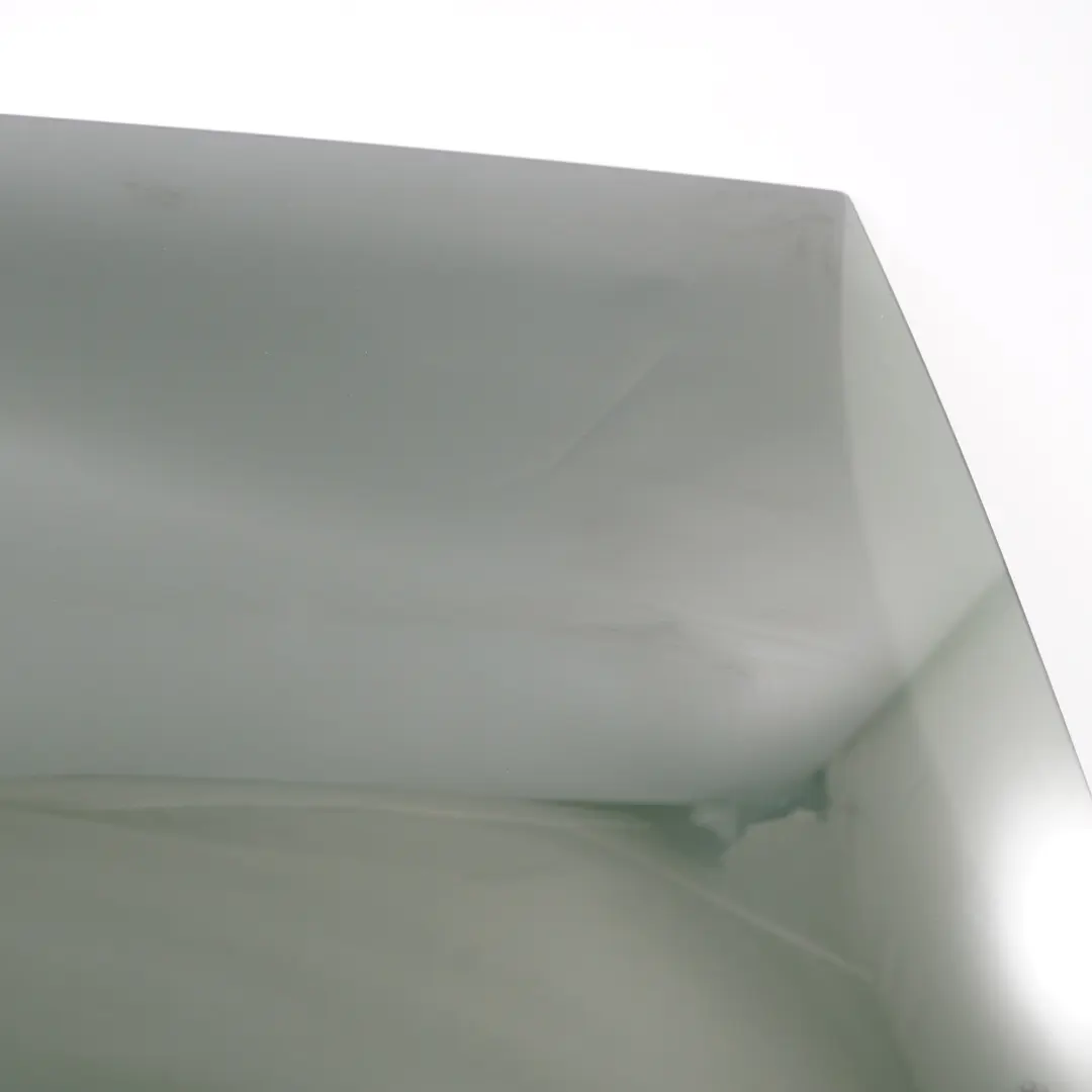 vetri laterali porta posteriore destra AS3 Nero SSG per BMW X1 F48 con numero di parte 7388870 BMW X1 F48 vetri laterali porta posteriore destra AS3 Nero SSG - SKU 7388870 - Numero di parte 7388870