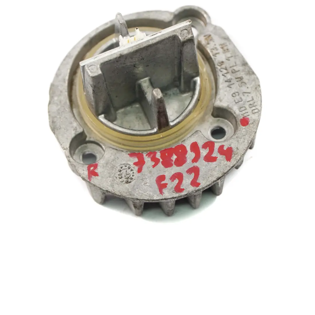 anteriore destra Faro LED Modulo di controllo DRL MDE914128 per BMW F22 F23 F87 con numero di parte 7388924 BMW F22 F23 F87 anteriore destra Faro LED Modulo di controllo DRL MDE914128 - SKU 7388924 - Numero di parte 7388924