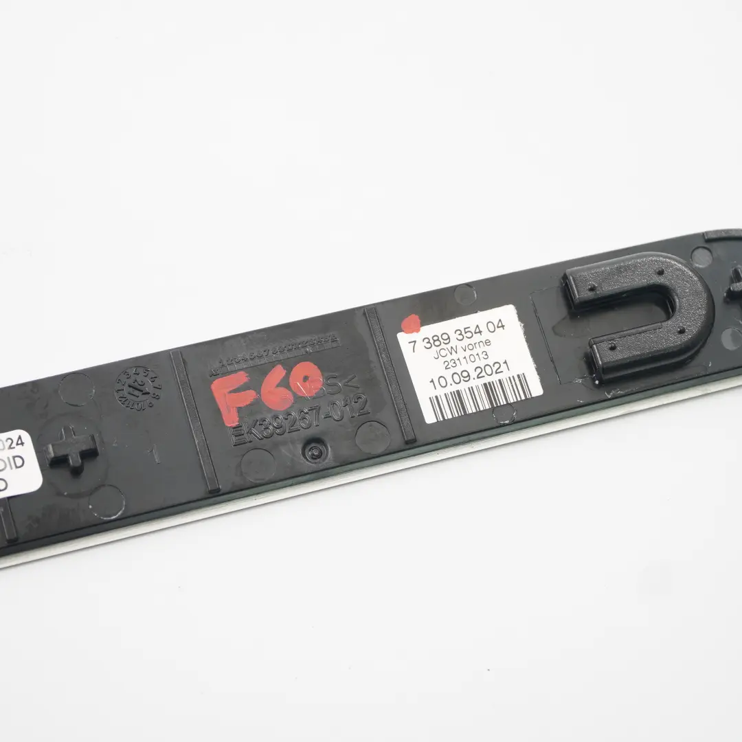 Embellecedor Tapa Delantera Izquierda Derecha Estribo Placa para Mini F60 JCW con número de pieza 7389354 Mini F60 JCW Embellecedor Tapa Delantera Izquierda Derecha Estribo Placa - SKU 7389354 - Número de pieza 7389354