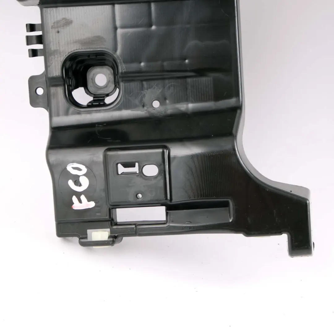 Support de pare-chocs arrière droit Support de guide pour Mini Countryman F60 à propos du numéro de pièce 7389358 Mini Countryman F60 Support de pare-chocs arrière droit Support de guide - SKU 7389358 - Numéro de pièce 7389358