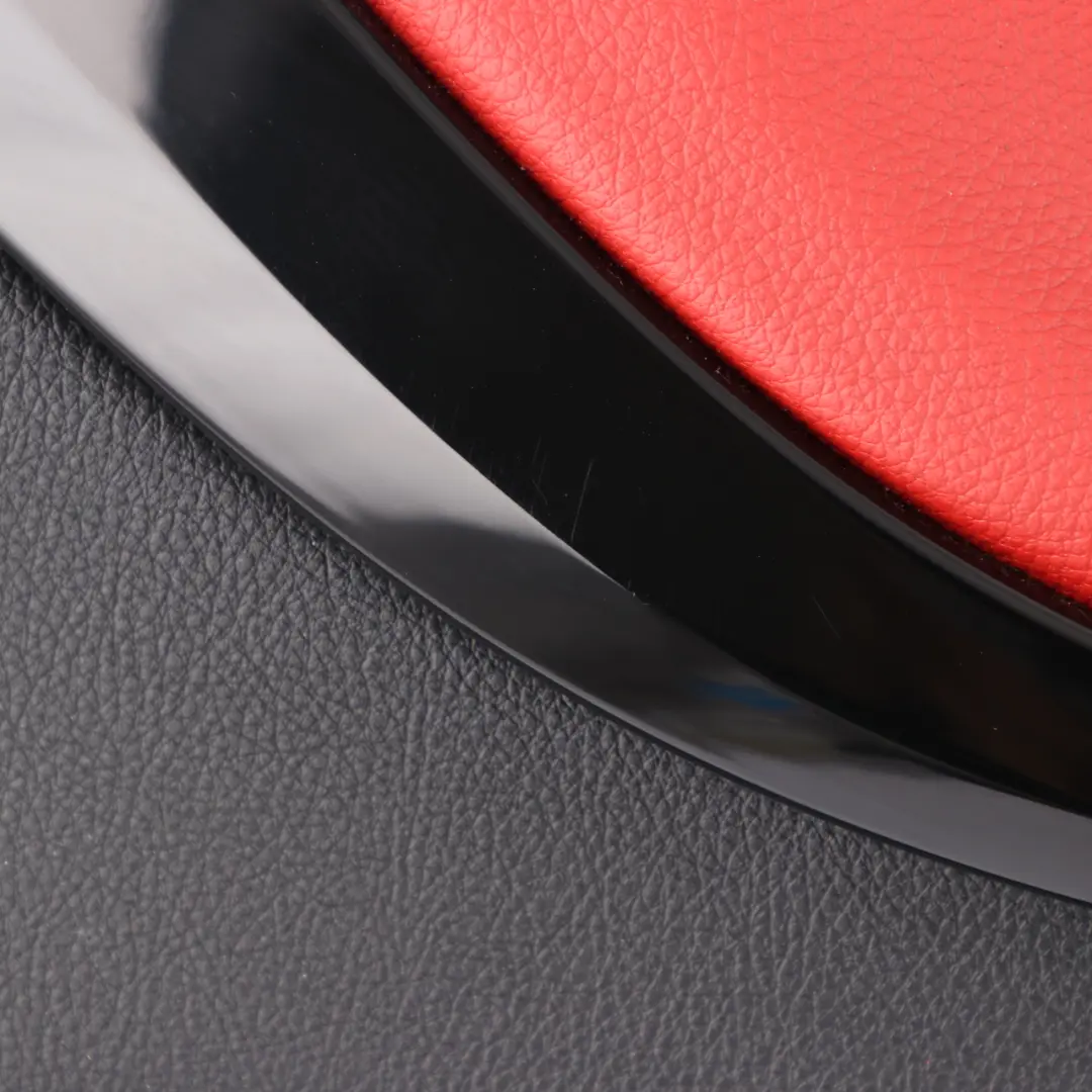 BMW F32 Embellecedor Lateral Tapa Trasera Lado Derecho Cuero HiFi Negro Rojo - SKU 7389760 - Número de pieza 7389760