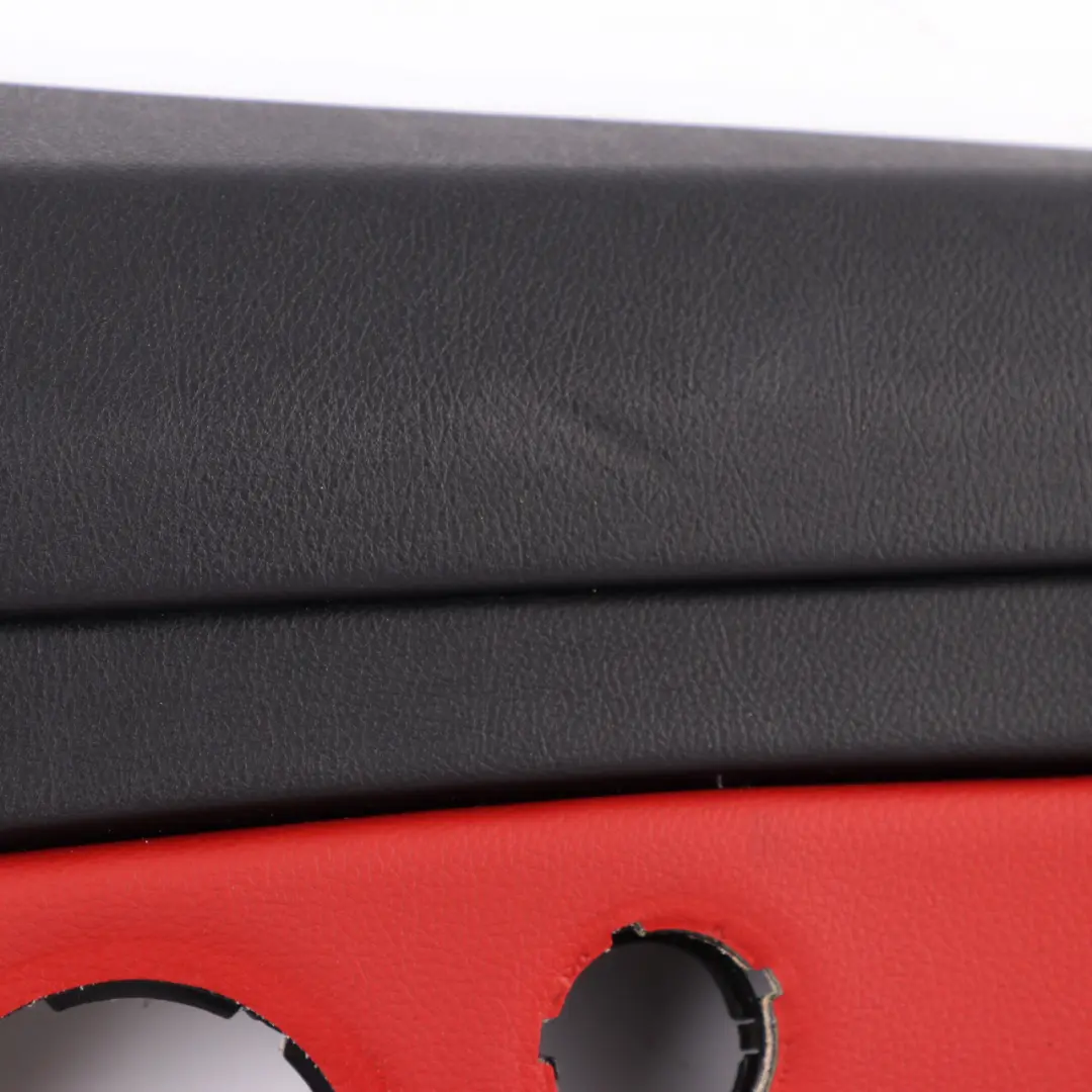 BMW F32 Panneau latéral garniture arrière droit Housse HiFi Cuir Noir Rouge - SKU 7389760 - Numéro de pièce 7389760