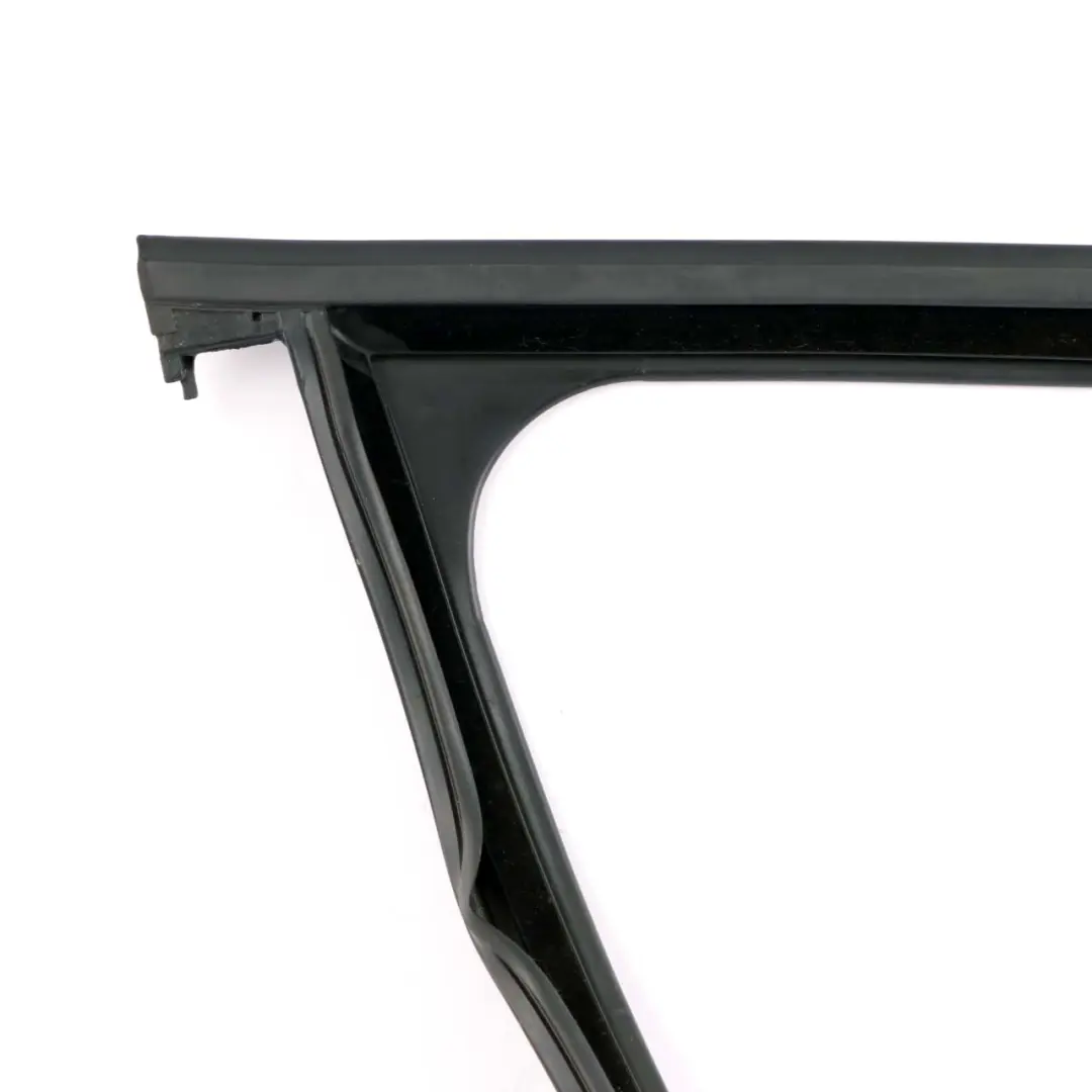 Door Window Seal Mini F60 Countryman Guide Front Right O/S Sealing to with Part number 7390094 Door Window Seal Mini F60 Countryman Guide Front Right O/S Sealing - SKU 7390094 - Part number 7390094
