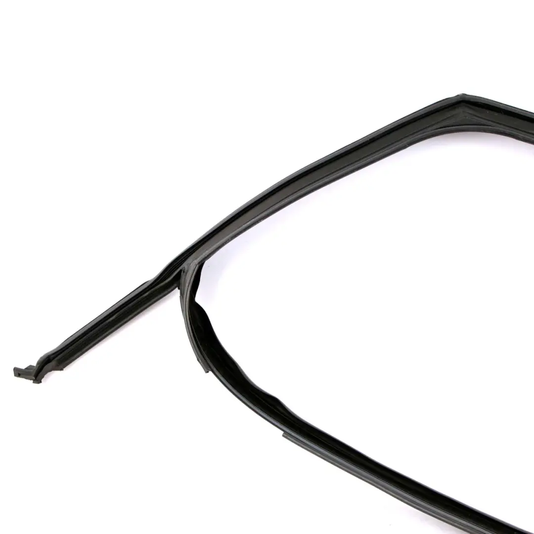 Door Window Seal Mini F60 Countryman Guide Front Right O/S Sealing to with Part number 7390094 Door Window Seal Mini F60 Countryman Guide Front Right O/S Sealing - SKU 7390094 - Part number 7390094