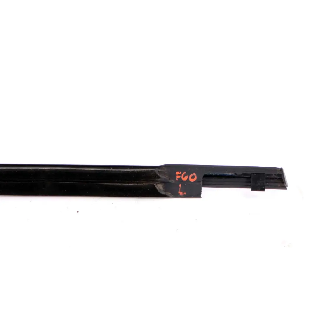 Mini F60 Countryman Couvercle Canal Porte Extérieure Avant Gauche Chrome - SKU 7390099 - Numéro de pièce 7390099