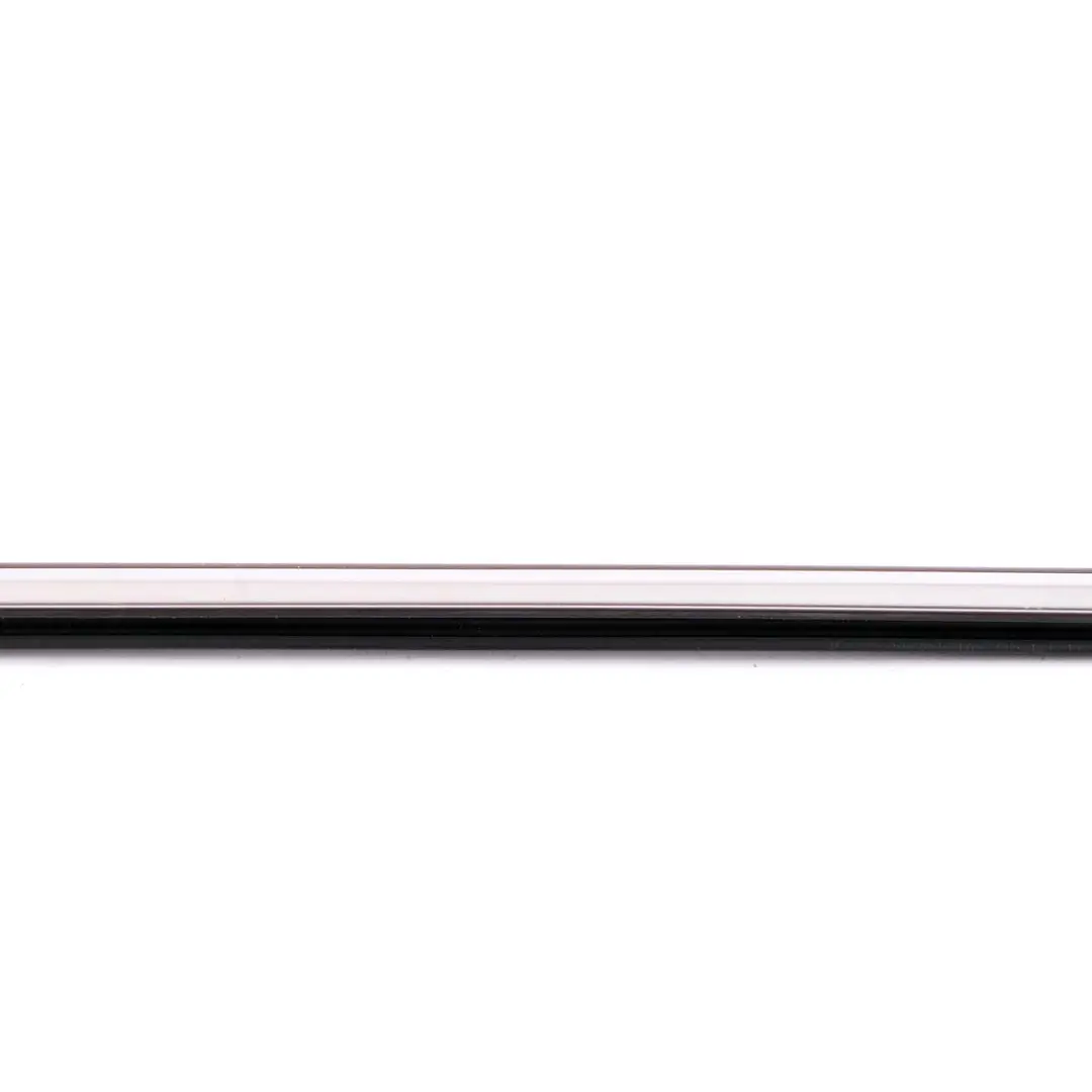 Mini F60 Countryman Couvercle Canal Porte Extérieure Avant Gauche Chrome - SKU 7390099 - Numéro de pièce 7390099