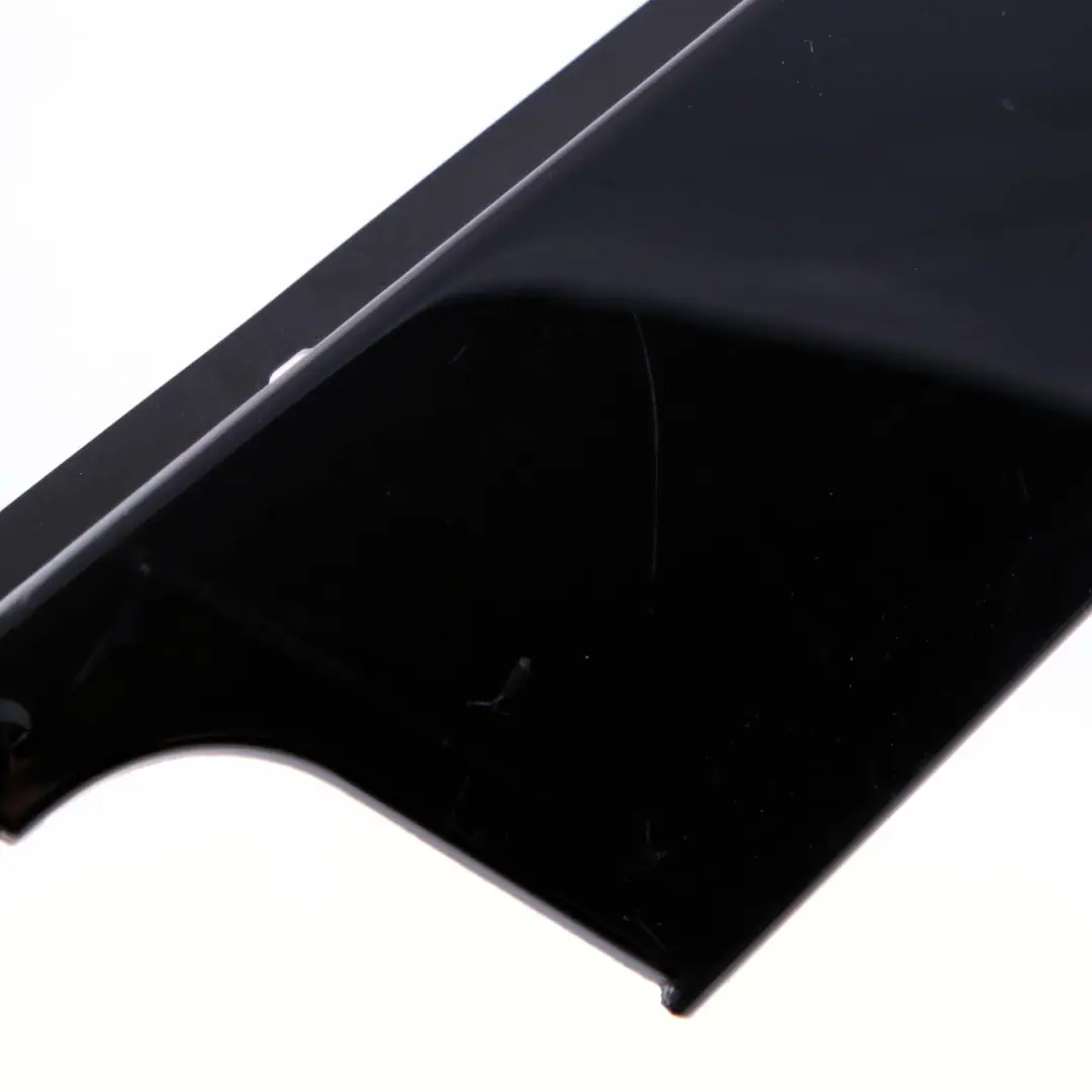 Mini Countryman F60 Cover Column B Door Front Left N/S High Gloss - SKU 7390105 - Part number 7390105