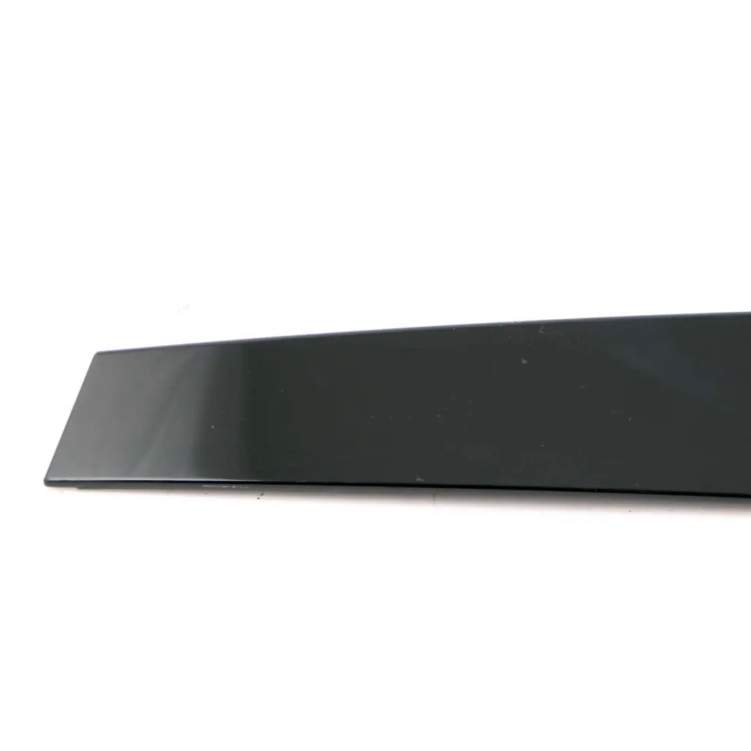 Mini F60 Countryman Tapa Columna B Puerta Delantera Derecha Alto Brillo - SKU 7390106 - Número de pieza 7390106