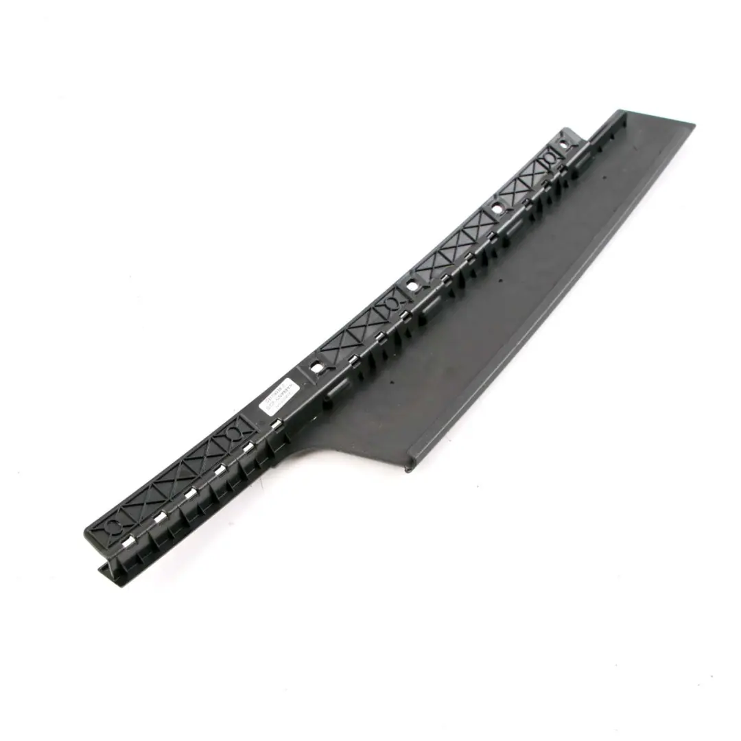 Mini Countryman F60 Cover Column B Door Front Right O/S High Gloss - SKU 7390106 - Part number 7390106