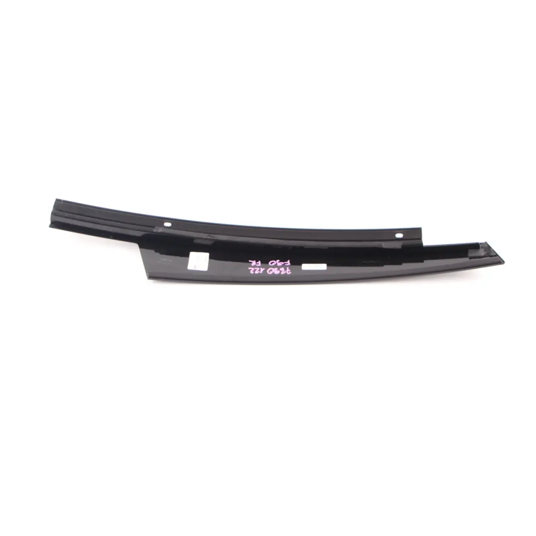 Tapa Pilar B BMW G30 G31 Columna Puerta Delantera Derecha Alto Brillo para con número de pieza 7390122 Tapa Pilar B BMW G30 G31 Columna Puerta Delantera Derecha Alto Brillo - SKU 7390122 - Número de pieza 7390122
