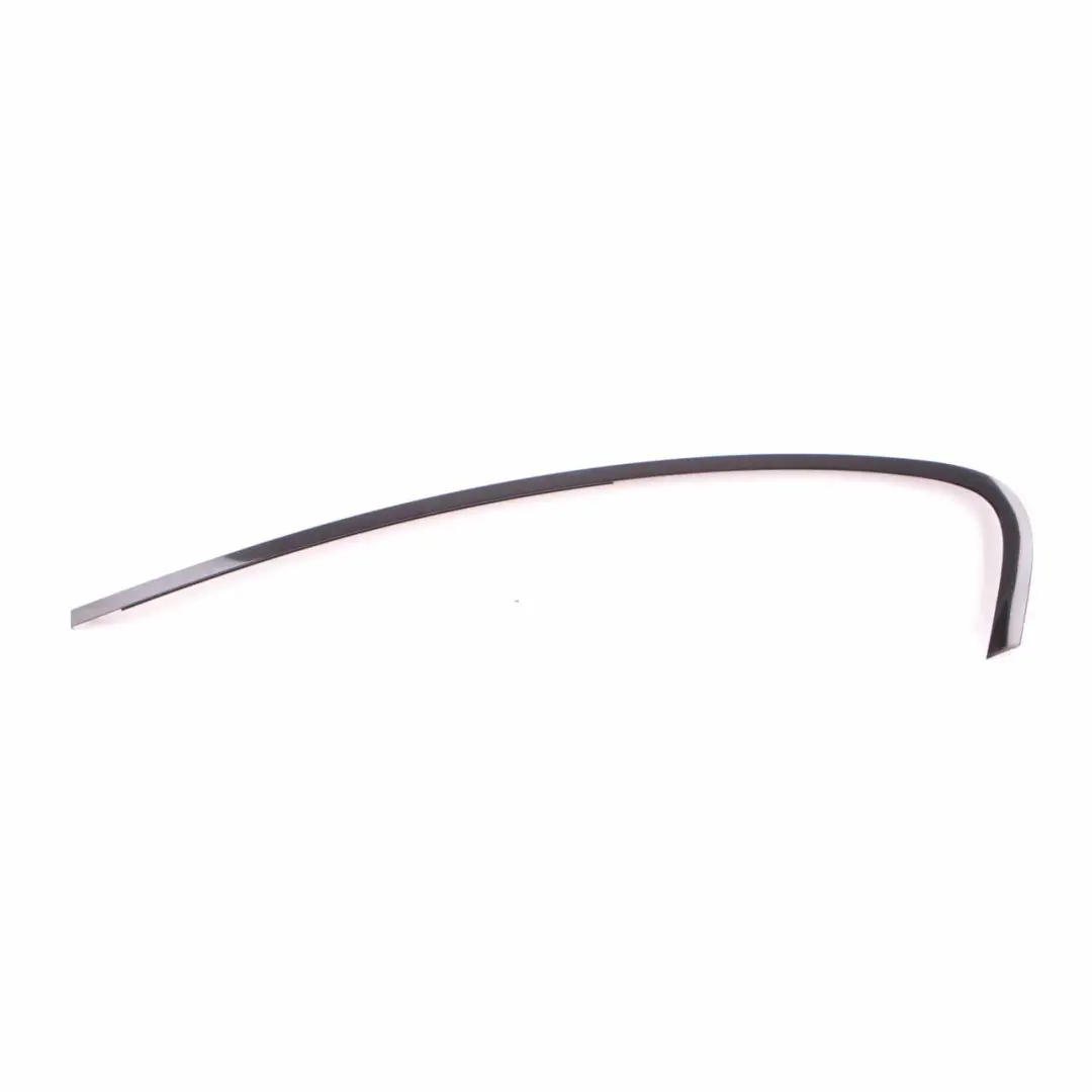 Ventana Marco Moldura Moldura Tira Trasera Izquierda Alto Brillo para BMW G30 con número de pieza 7390125 BMW G30 Ventana Marco Moldura Moldura Tira Trasera Izquierda Alto Brillo - SKU 7390125 - Número de pieza 7390125
