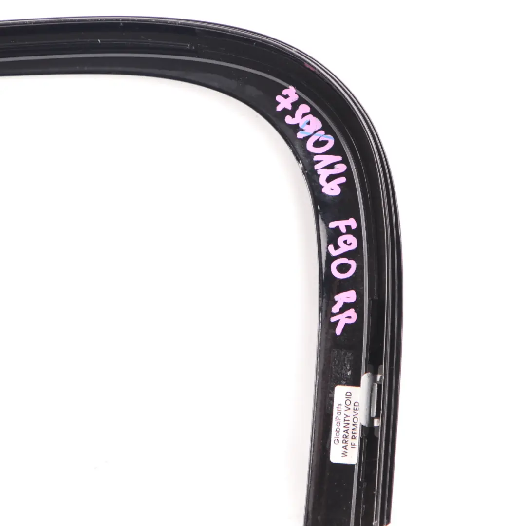 Window Frame Moulding Trim Strip Rear Right O/S High Gloss to BMW G30 with Part number 7390126 BMW G30 Window Frame Moulding Trim Strip Rear Right O/S High Gloss - SKU 7390126 - Part number 7390126