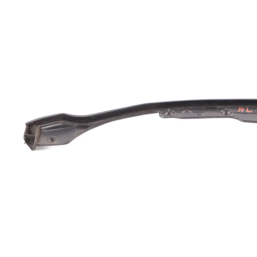 Mini F60 Countryman Junta Pilar B Embellecedor Izquierda Puerta Trasera - SKU 7390135 - Número de pieza 7390136