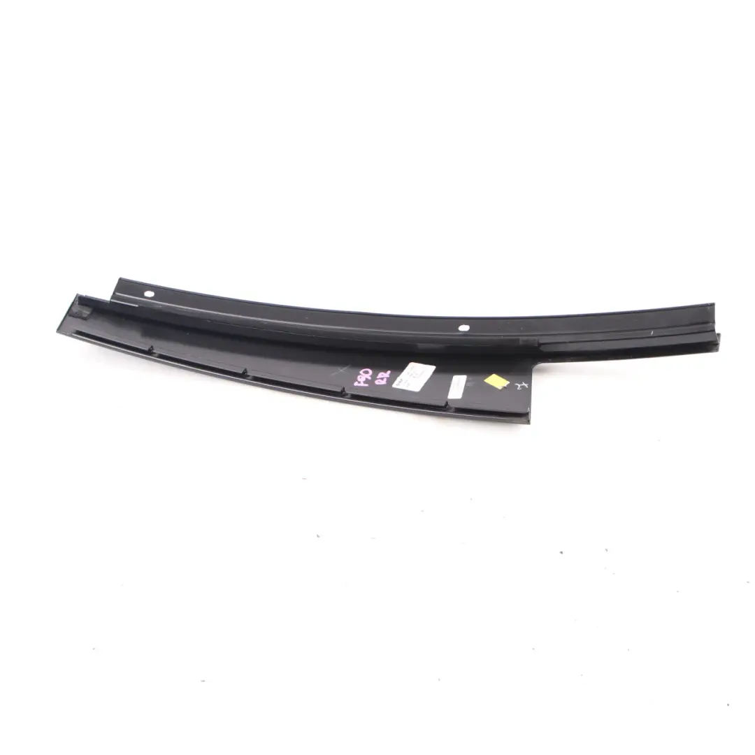 Door Pillar BMW G30 G31 Finisher B Column Rear Right O/S High Gloss to with Part number 7390140 Door Pillar BMW G30 G31 Finisher B Column Rear Right O/S High Gloss - SKU 7390140 - Part number 7390140
