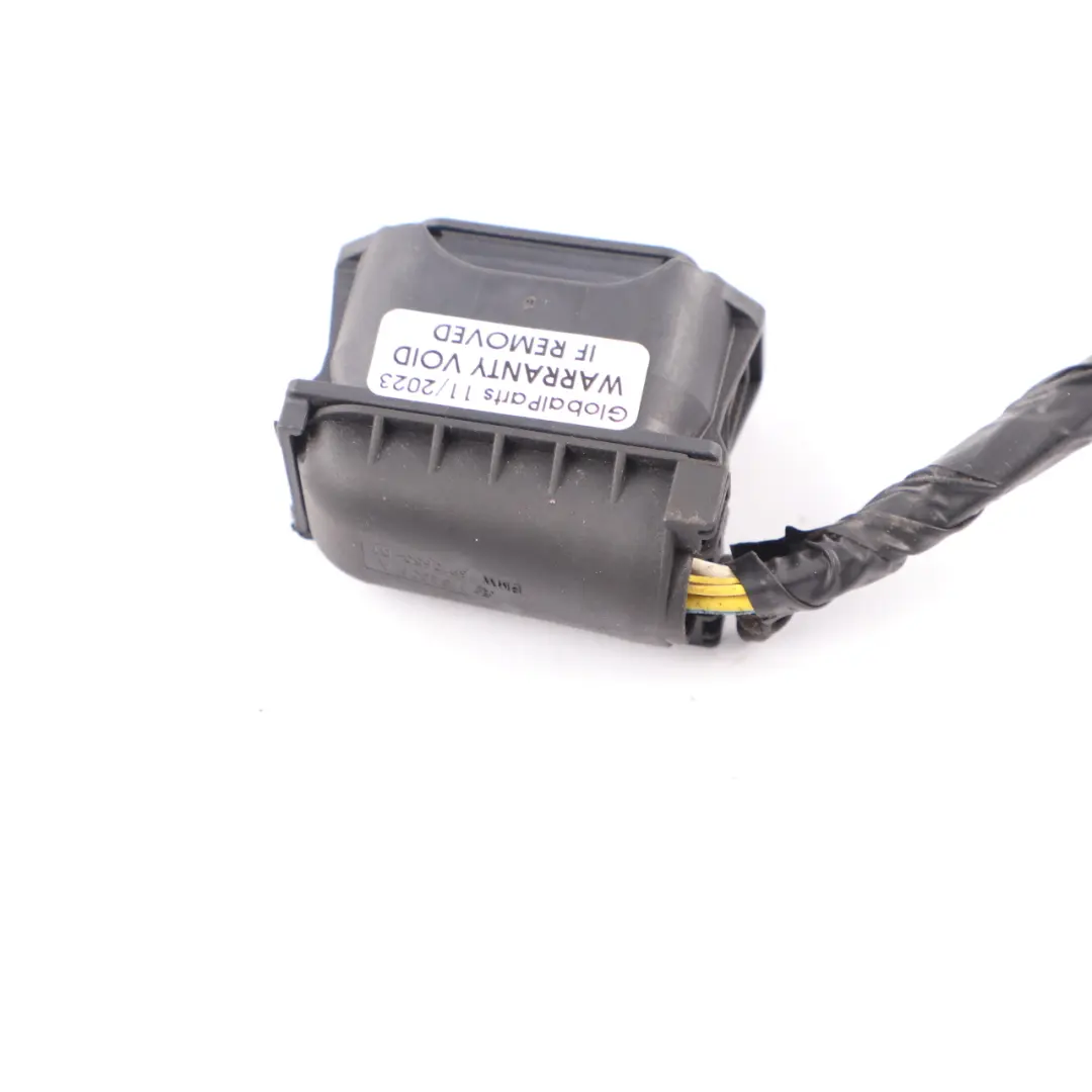 Mini Countryman F60 Headlight Lamp Front Right O/S Plug Socket Wiring 6925638 - SKU 7390150-2 - Part number 7390150
