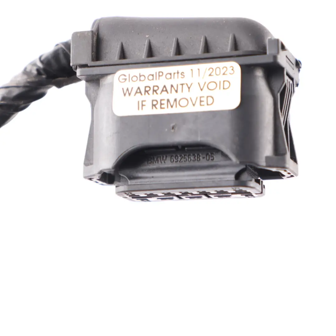 Mini Countryman F60 Headlight Lamp Front Right O/S Plug Socket Wiring 6925638 - SKU 7390150-2 - Part number 7390150