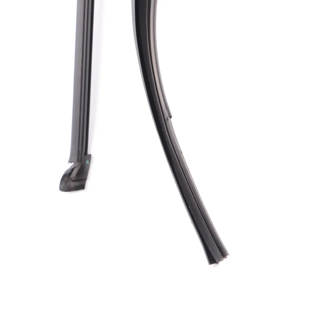 Mini F60 Countryman Door Window Seal Guide Rear Left Door Gasket - SKU 7390165 - Part number 7390165