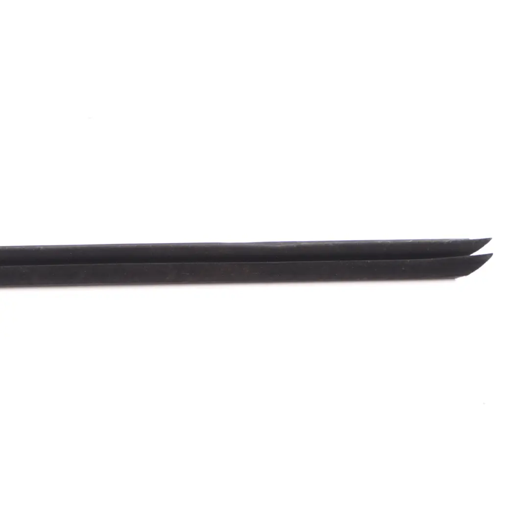 Mini F60 Countryman Guarnizione Finestra Porta Posteriore Sinistra - SKU 7390167 - Numero di parte 7390167