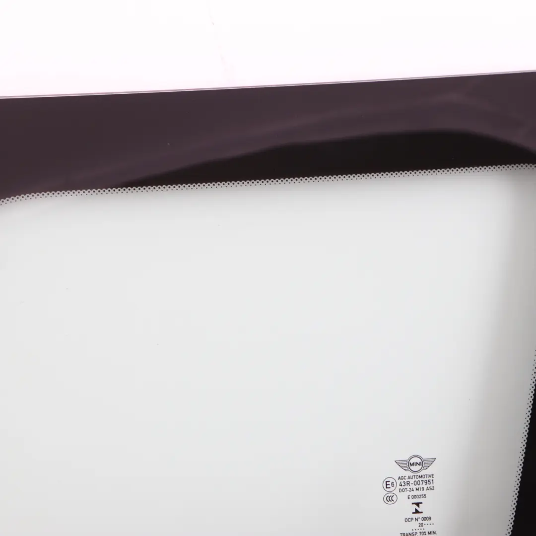 Cristal Ventana Lateral Trasera Derecha AS2 para Mini F60 Countryman con número de pieza 7390238 Mini F60 Countryman Cristal Ventana Lateral Trasera Derecha AS2 - SKU 7390238 - Número de pieza 7390238