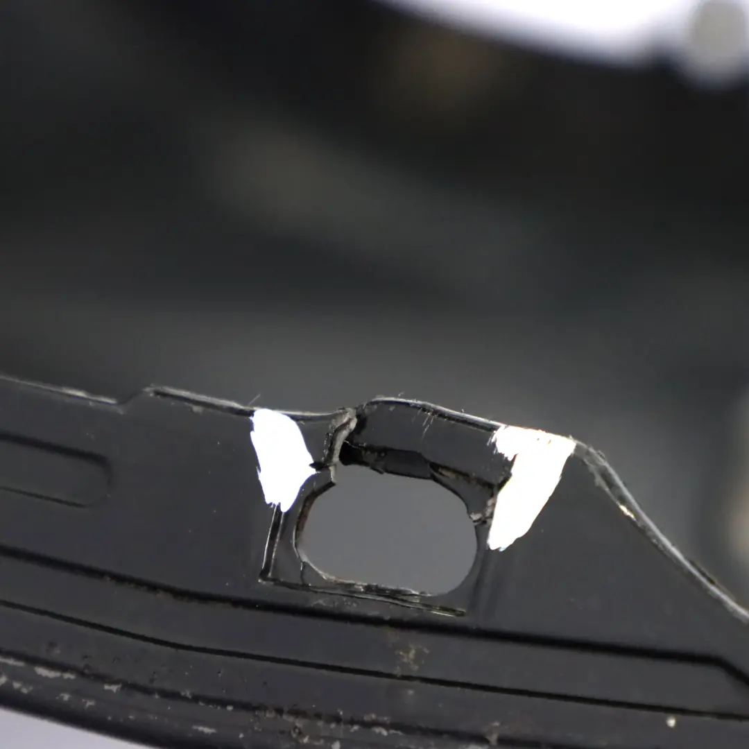 Zderzak Tylny Sport Line Schwarz 2 Black - 668 do BMW F22 F23 o numerze 7390348 BMW F22 F23 Zderzak Tylny Sport Line Schwarz 2 Black - 668 - SKU 7390348-SCH1 - Numer Części 7390348