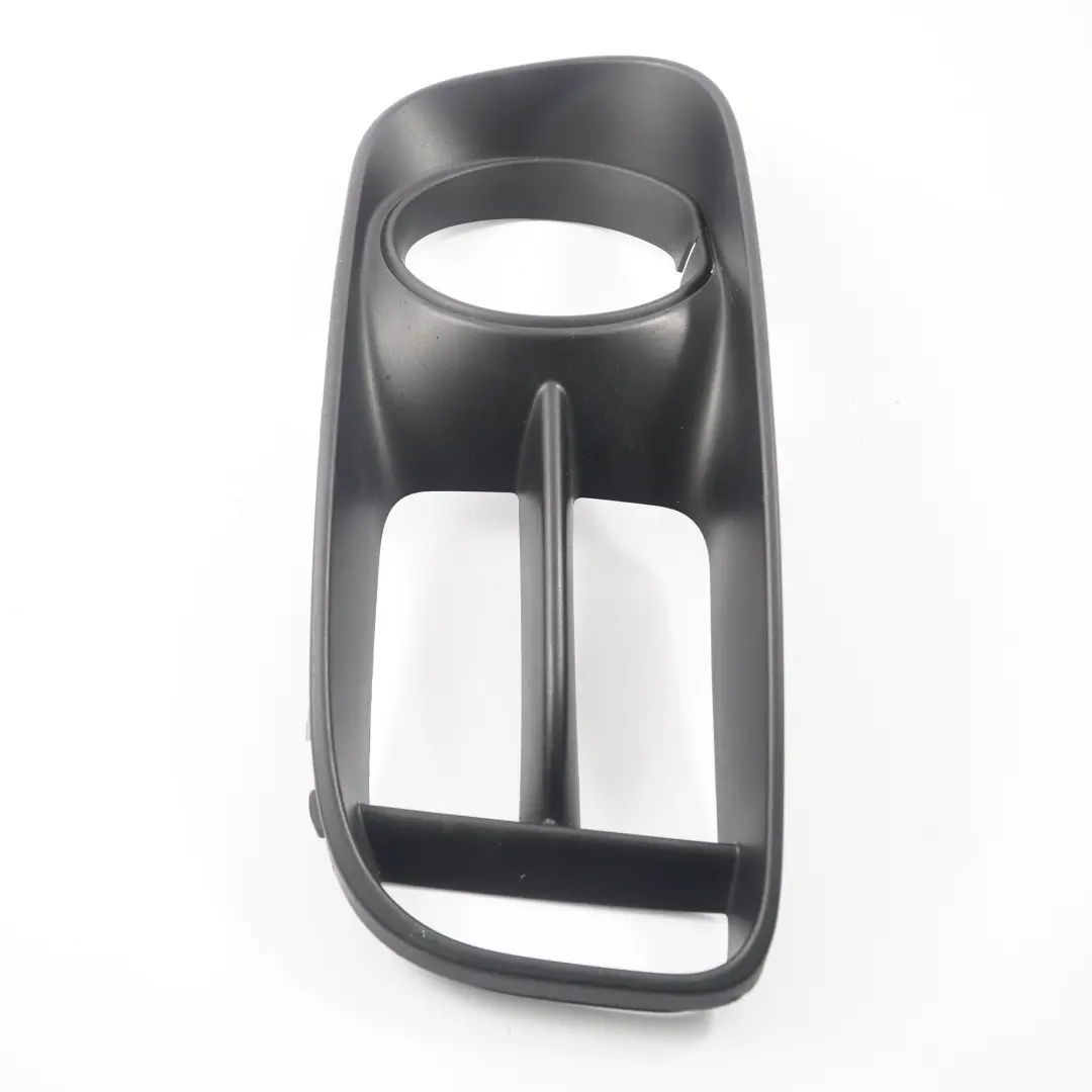 Rejilla Parachoques Delantero Rejilla Izquierda para Mini Countryman F60 con número de pieza 7390529 Mini Countryman F60 Rejilla Parachoques Delantero Rejilla Izquierda - SKU 7390529 - Número de pieza 7390529