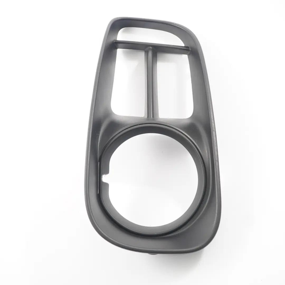 Grille de pare-chocs avant Grille d'éclairage pour Mini Countryman F60 à propos du numéro de pièce 7390529 Mini Countryman F60 Grille de pare-chocs avant Grille d'éclairage - SKU 7390529 - Numéro de pièce 7390529