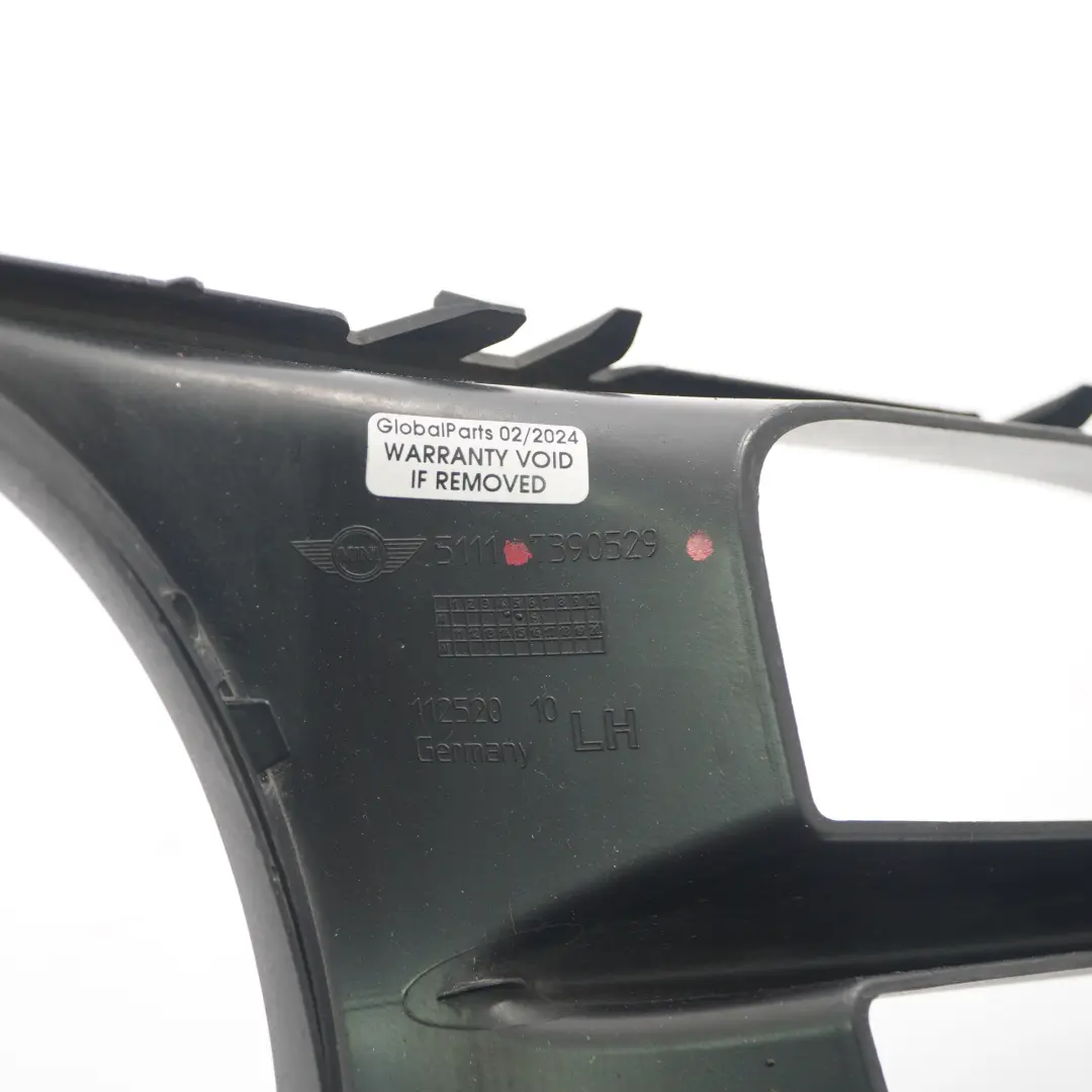 Rejilla Parachoques Delantero Rejilla Izquierda para Mini Countryman F60 con número de pieza 7390529 Mini Countryman F60 Rejilla Parachoques Delantero Rejilla Izquierda - SKU 7390529 - Número de pieza 7390529