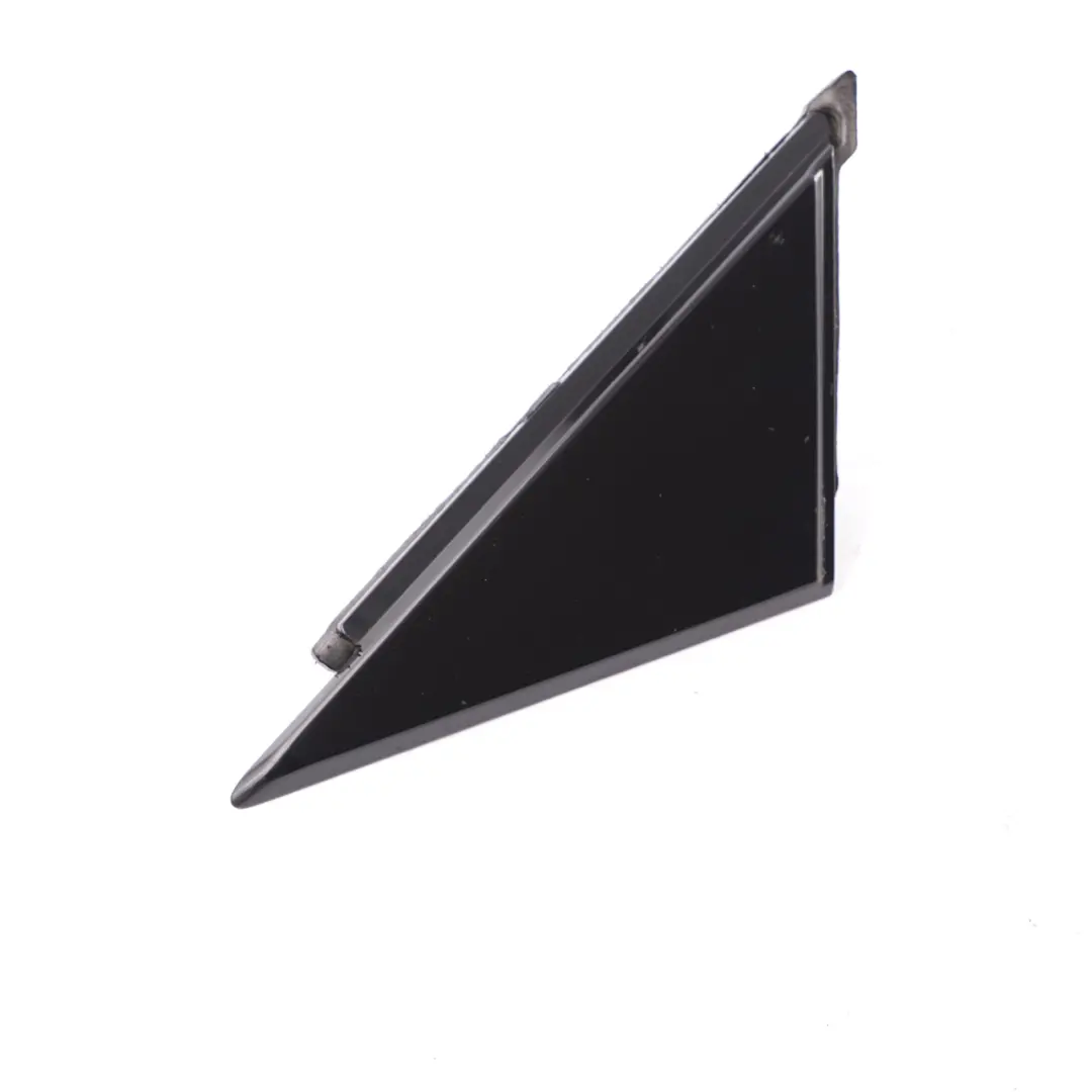 Mini F60 Countryman Joint de triangle de garniture avant droit brillant - SKU 7390646 - Numéro de pièce 7390646