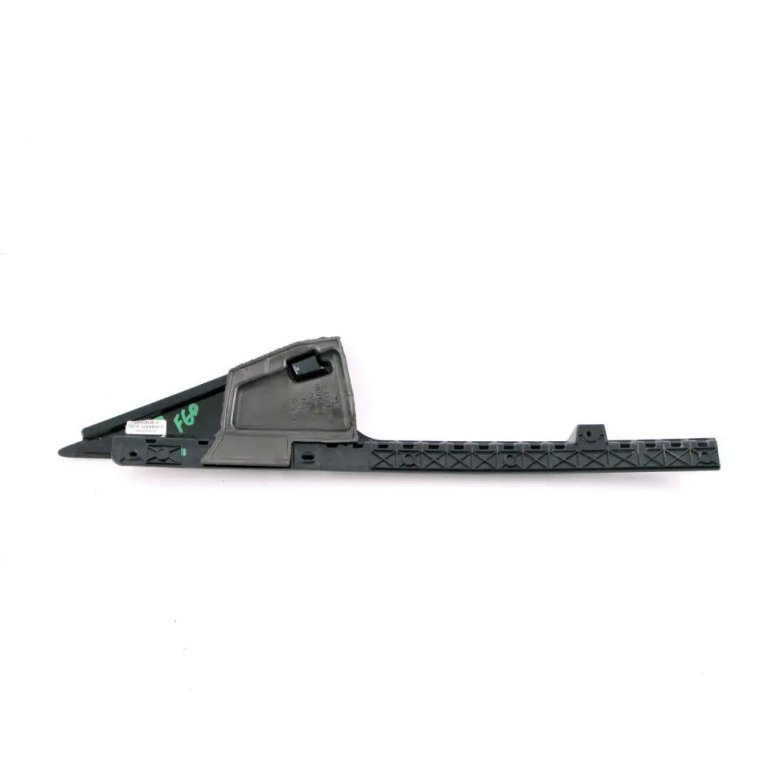 Mini F60 Countryman Triangle de porte Garniture vitre arrière droite - SKU 7390660 - Numéro de pièce 7390660