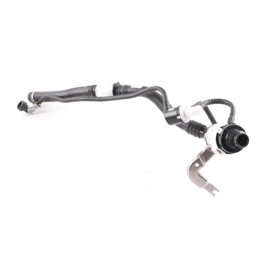 AdBlue SCR Tank Filler Neck Pipe Plastic Tube Hose to BMW X3 G01 Diesel with Part number 7390672 BMW X3 G01 Diesel AdBlue SCR Tank Filler Neck Pipe Plastic Tube Hose - SKU 7390672 - Part number 7390672