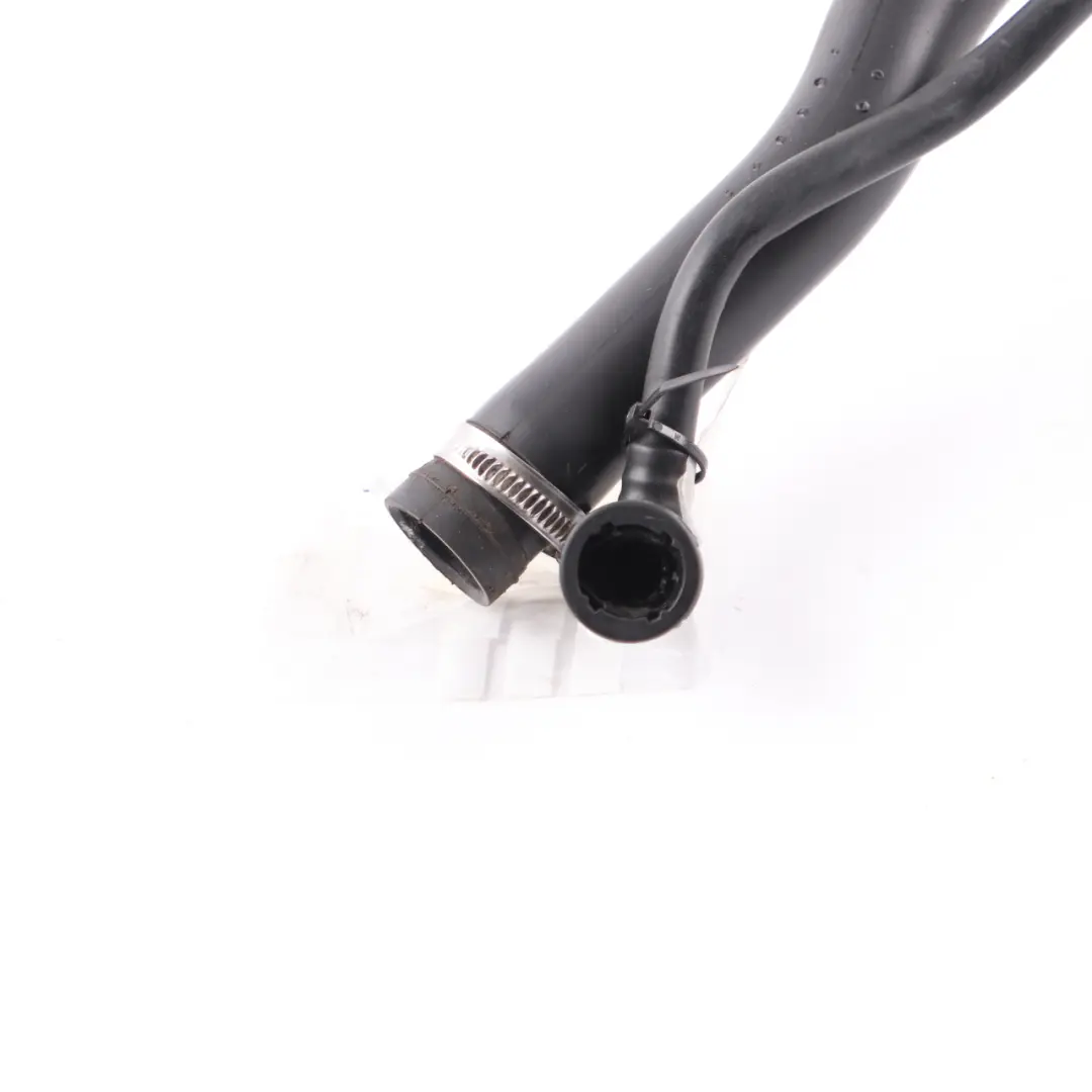 AdBlue SCR Tank Filler Neck Pipe Plastic Tube Hose to BMW X3 G01 Diesel with Part number 7390672 BMW X3 G01 Diesel AdBlue SCR Tank Filler Neck Pipe Plastic Tube Hose - SKU 7390672 - Part number 7390672
