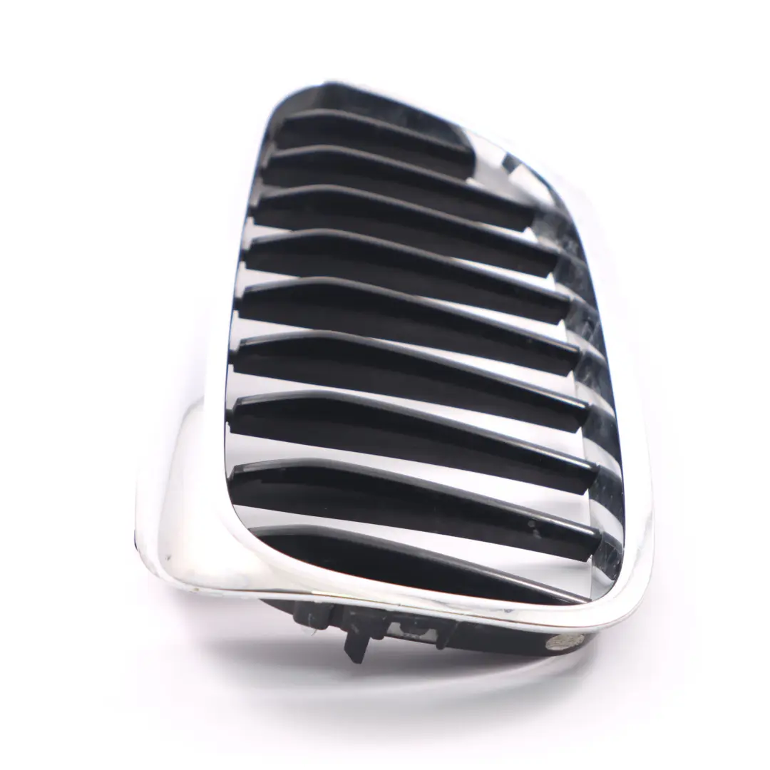 BMW G30 G31 Kratka Atrapa Nerka Lewa Przednia Sport Chromowana - SKU 7390863 - Numer Części 7390863