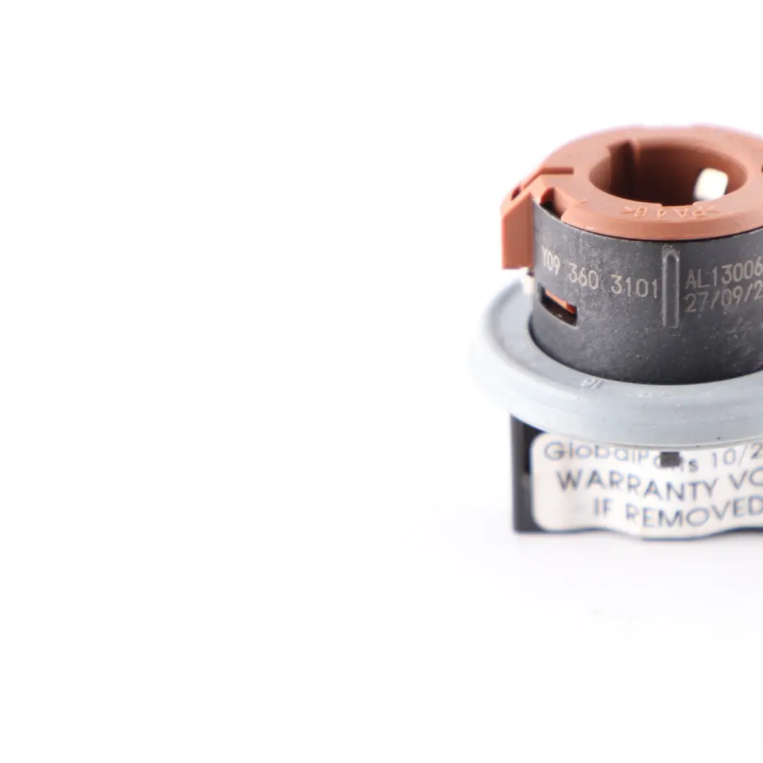 Douille Phare avant Phare PY21W Support pour BMW F45 F46 à propos du numéro de pièce 7391393 BMW F45 F46 Douille Phare avant Phare PY21W Support - SKU 7391393 - Numéro de pièce 7391393