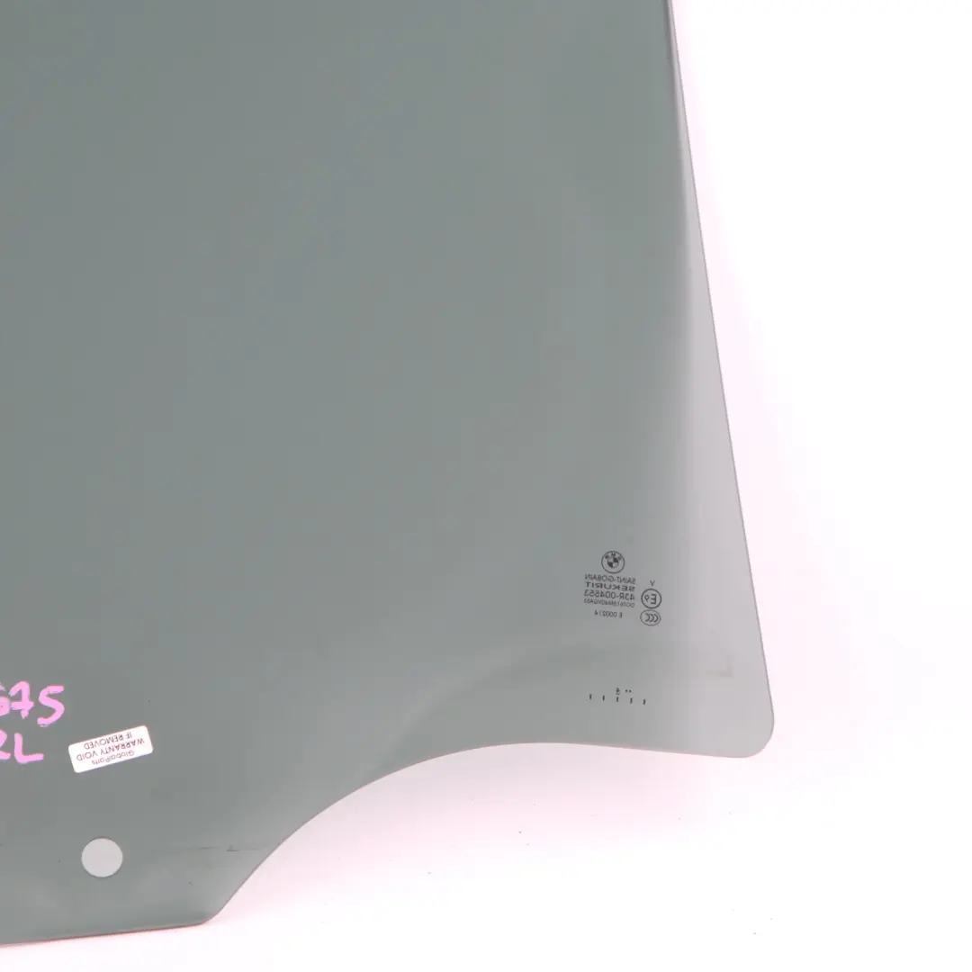 Ventana Negro Puerta Trasera Izquierda AS3 Tintado SSG Acristalamiento para BMW F25 con número de pieza 7391675 BMW F25 Ventana Negro Puerta Trasera Izquierda AS3 Tintado SSG Acristalamiento - SKU 7391675 - Número de pieza 7391675