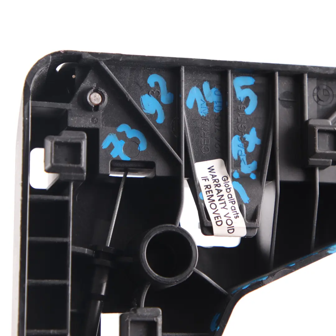 Bowden BMW G20 G30 Bowden Cable Linkage Open Release Handle to Rear Seat with Part number 7392145 Rear Seat Bowden BMW G20 G30 Bowden Cable Linkage Open Release Handle - SKU 7392145 - Part number 7392145