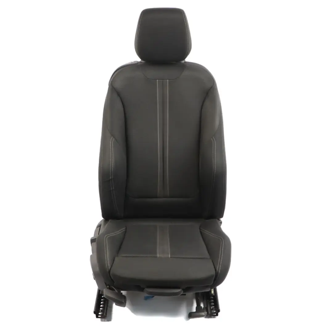 Sedile Sportivo Anteriore Interno In Tessuto Grigio Antracite Destro per BMW F21 LCI con numero di parte 7392454 BMW F21 LCI Sedile Sportivo Anteriore Interno In Tessuto Grigio Antracite Destro - SKU 7392454-1 - Numero di parte 7392454