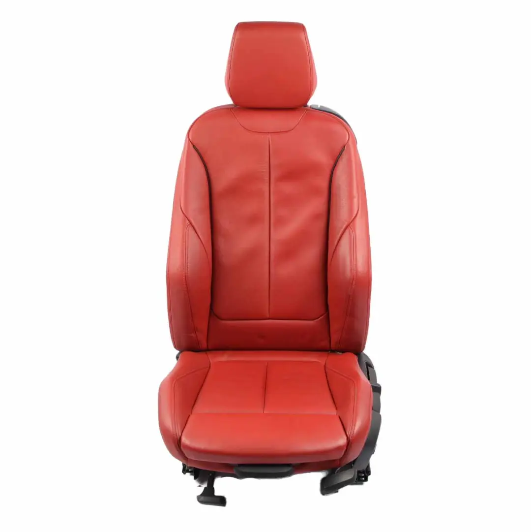 Siège Avant BMW F21 Gauche Sport Chauffant Cuir Dakota Korall Rot Accent Noir pour à propos du numéro de pièce 7392471 Siège Avant BMW F21 Gauche Sport Chauffant Cuir Dakota Korall Rot Accent Noir - SKU 7392471-1 - Numéro de pièce 7392471