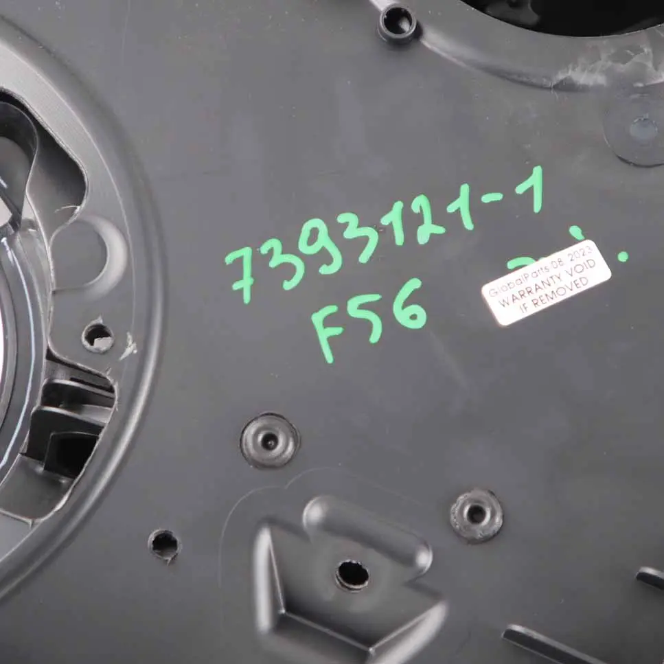 Türverkleidung Vorn Links Carbon Black Schwarz für Mini F56 F57 mit Teilenummer 7393121 Mini F56 F57 Türverkleidung Vorn Links Carbon Black Schwarz - SKU 7393121-1 - Teilenummer 7393121