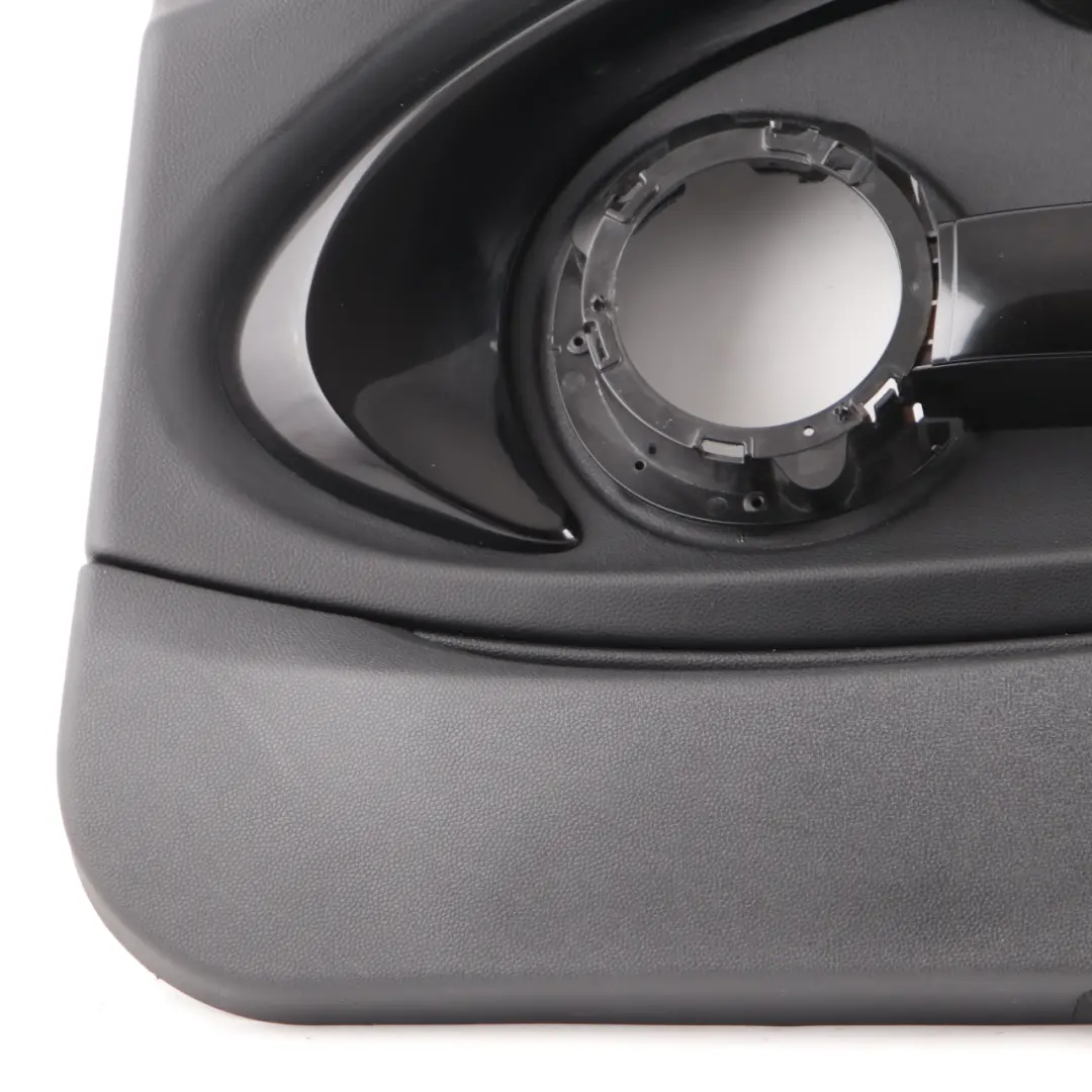 Boczek Tapicerka Drzwi Prawy Przód Czarny do BMW F56 F57 o numerze 7393122 BMW F56 F57 Boczek Tapicerka Drzwi Prawy Przód Czarny - SKU 7393122 - Numer Części 7393122