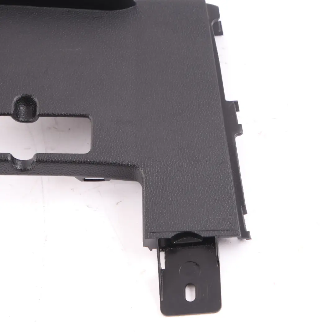 Copertura Pannello Barra Anteriore Destra Nero 7364870 per Mini F57 Convertible con numero di parte 7393466 Mini F57 Convertible Copertura Pannello Barra Anteriore Destra Nero 7364870 - SKU 7393466 - Numero di parte 7393466