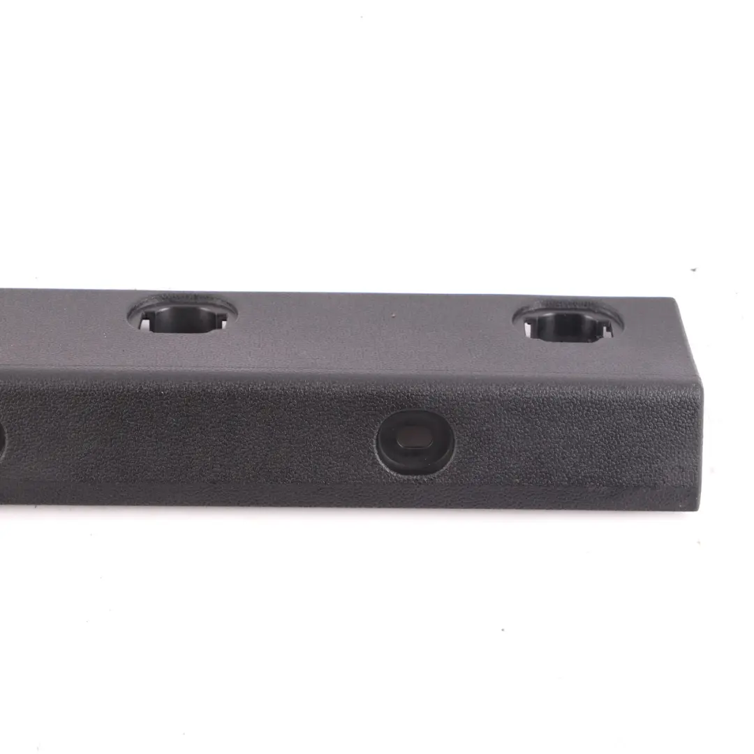 Osłona Pałąka Bezpieczeństwa Tylna Czarna 7387160 do Mini F57 Convertible o numerze 7393469 Mini F57 Convertible Osłona Pałąka Bezpieczeństwa Tylna Czarna 7387160 - SKU 7393469 - Numer Części 7393469