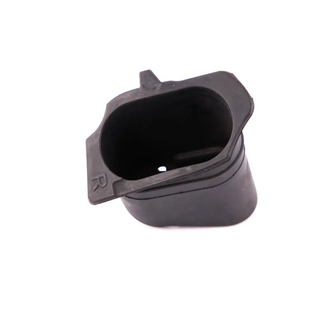 Odpływ Wody Prawy do BMW F45 F46 o numerze 7393790 BMW F45 F46 Odpływ Wody Prawy - SKU 7393790 - Numer Części 7393790