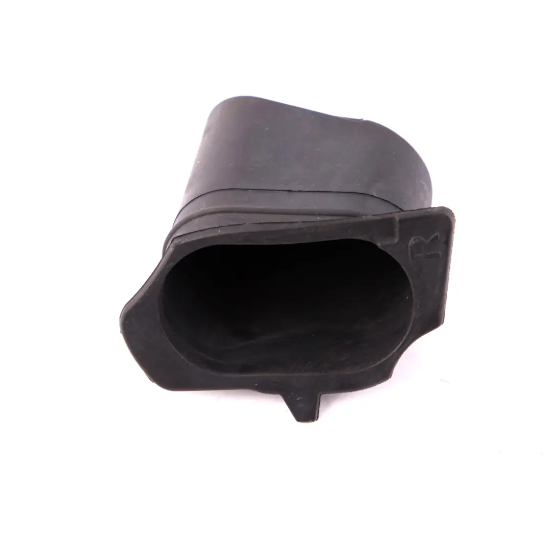 Odpływ Wody Prawy do BMW F45 F46 o numerze 7393790 BMW F45 F46 Odpływ Wody Prawy - SKU 7393790 - Numer Części 7393790