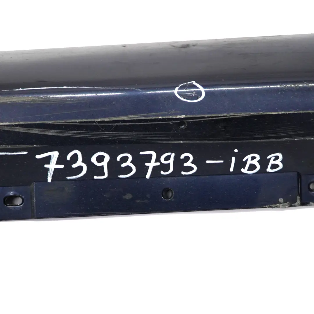BMW F45 Gonna laterale porta Pannello soglia sinistra Blu Imperialblau - A89 - SKU 7393793-IBB - Numero di parte 7393793