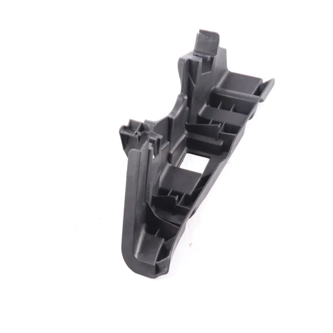 Brazo Soporte Faro Derecho Soporte 7116708 para BMW E90 E91 con número de pieza 7394013 BMW E90 E91 Brazo Soporte Faro Derecho Soporte 7116708 - SKU 7394013 - Número de pieza 7394013