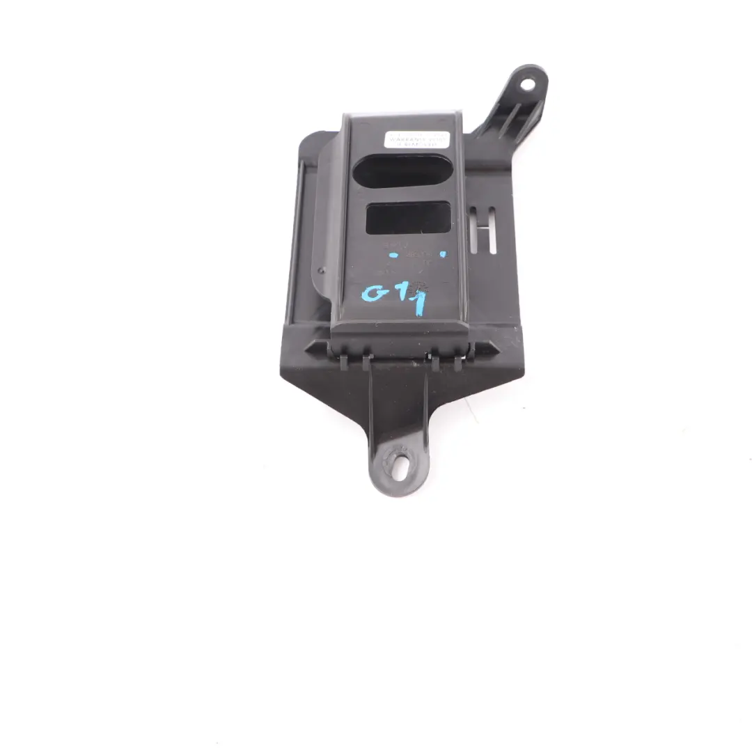 SRC Unit Bracket SRC Module Holder Bracket Mount to BMW G11 G12 with Part number 7395039 BMW G11 G12 SRC Unit Bracket SRC Module Holder Bracket Mount - SKU 7395039 - Part number 7395039